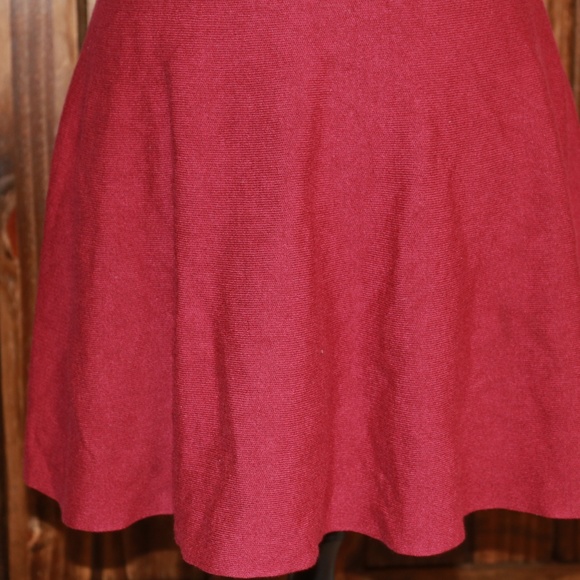 Skirt - Picture 3 of 3